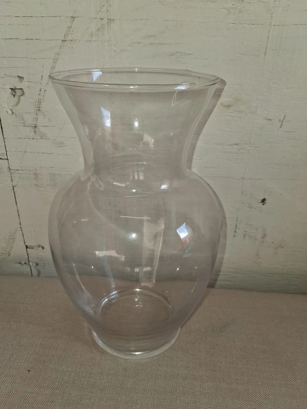 Classic Clear Glass Vase - Elegant Home Accent